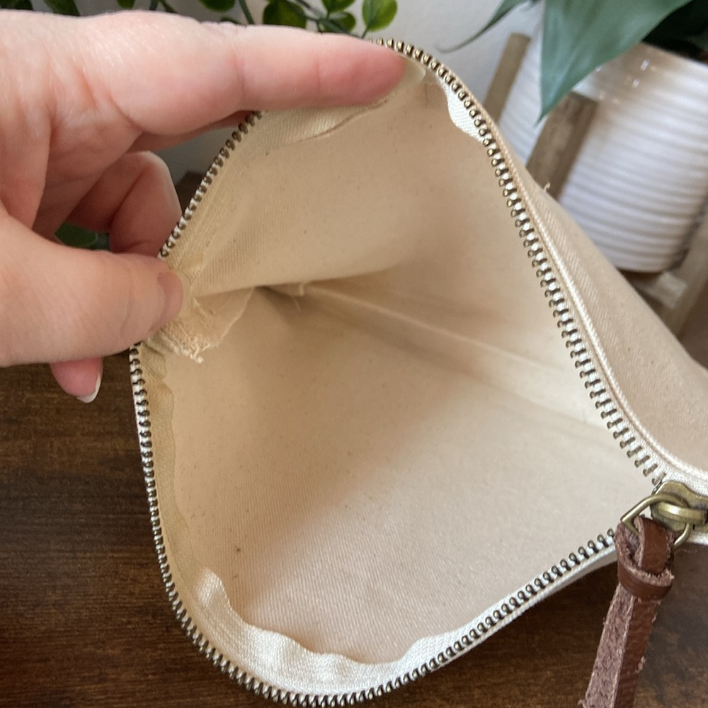 NWOT Canvas Pouch with Inspirational Quote - Picture 6 of 15